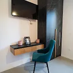 La Vista Azure By Belmont Realty *
