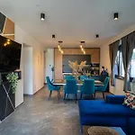 La Vista Azure By Belmont Realty *
