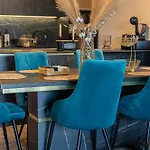 La Vista Azure By Belmont Realty Apartamento Sukošan