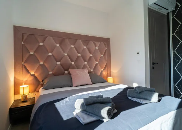 La Vista Azure By Belmont Realty * Sukošan