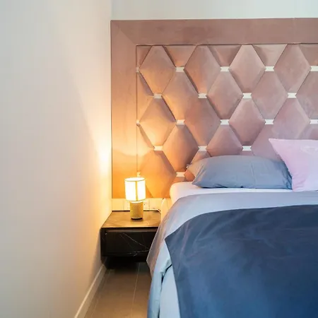 La Vista Azure By Belmont Realty Apartamento Sukošan