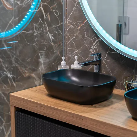 La Vista Azure By Belmont Realty Apartamento Sukošan