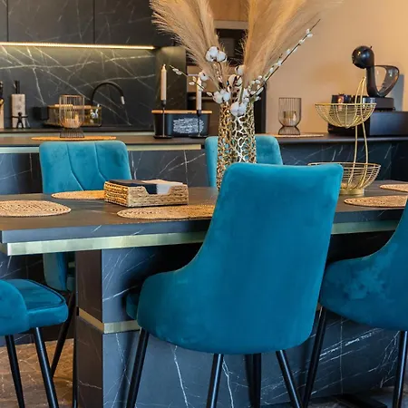 La Vista Azure By Belmont Realty Apartamento Sukošan