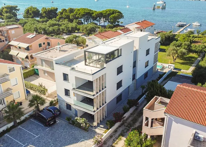 Apartamento La Vista Azure By Belmont Realty